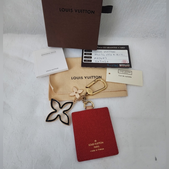 Auth Louis Vuitton Portocle VVN Key Ring Charm - Picture 3 of 13
